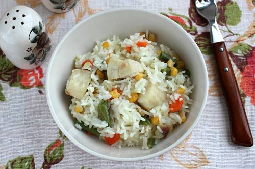 Рецепт рыбы с рисом и овощами в мультиварке | Меню недели