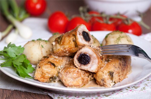 Мясные пальчики с черносливом