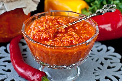 Аджика нежная