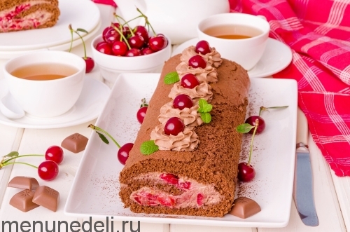 Рецепт шоколадного рулета с вишней 